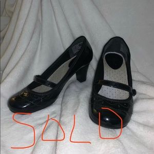 **SOLD** Mudd heels size 9.5